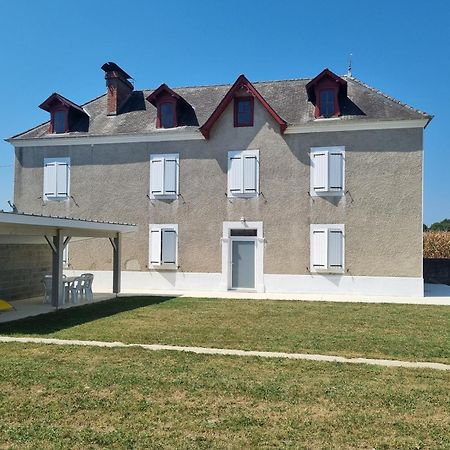 Chez Cedric Et Melissa Maison Lou Milhoc En Bearn Os-Marsillon Екстериор снимка
